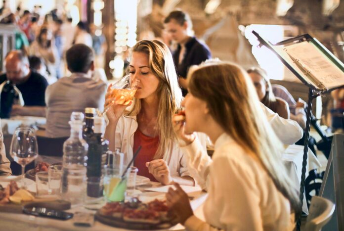 Girls Eating